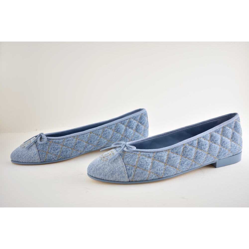 Chanel 26B Light Blue Denim Quilted CC Logo Bow Tie Ballet Ballerina Flat 38 - Picture 16 of 16